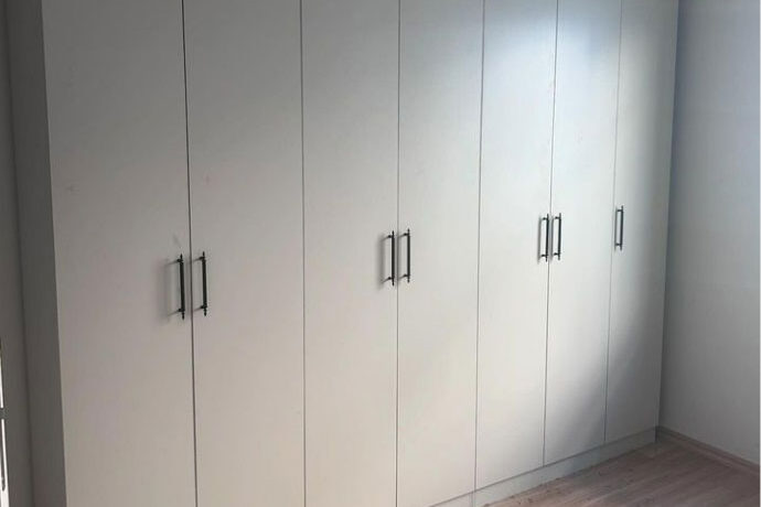 Yatak Odası Dekorasyonunda Dolap Modelleri Nasıl Seçilmeli? 4 miray 02